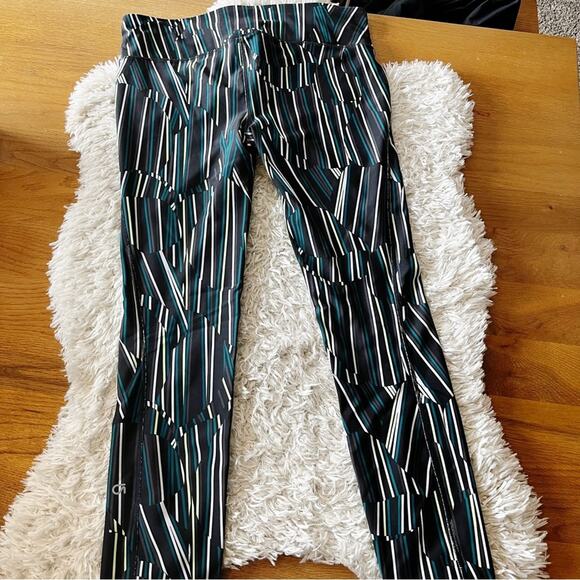 Gap Fit gfast black stripe geometric workout leggings womens size Large L - Picture 3 of 12